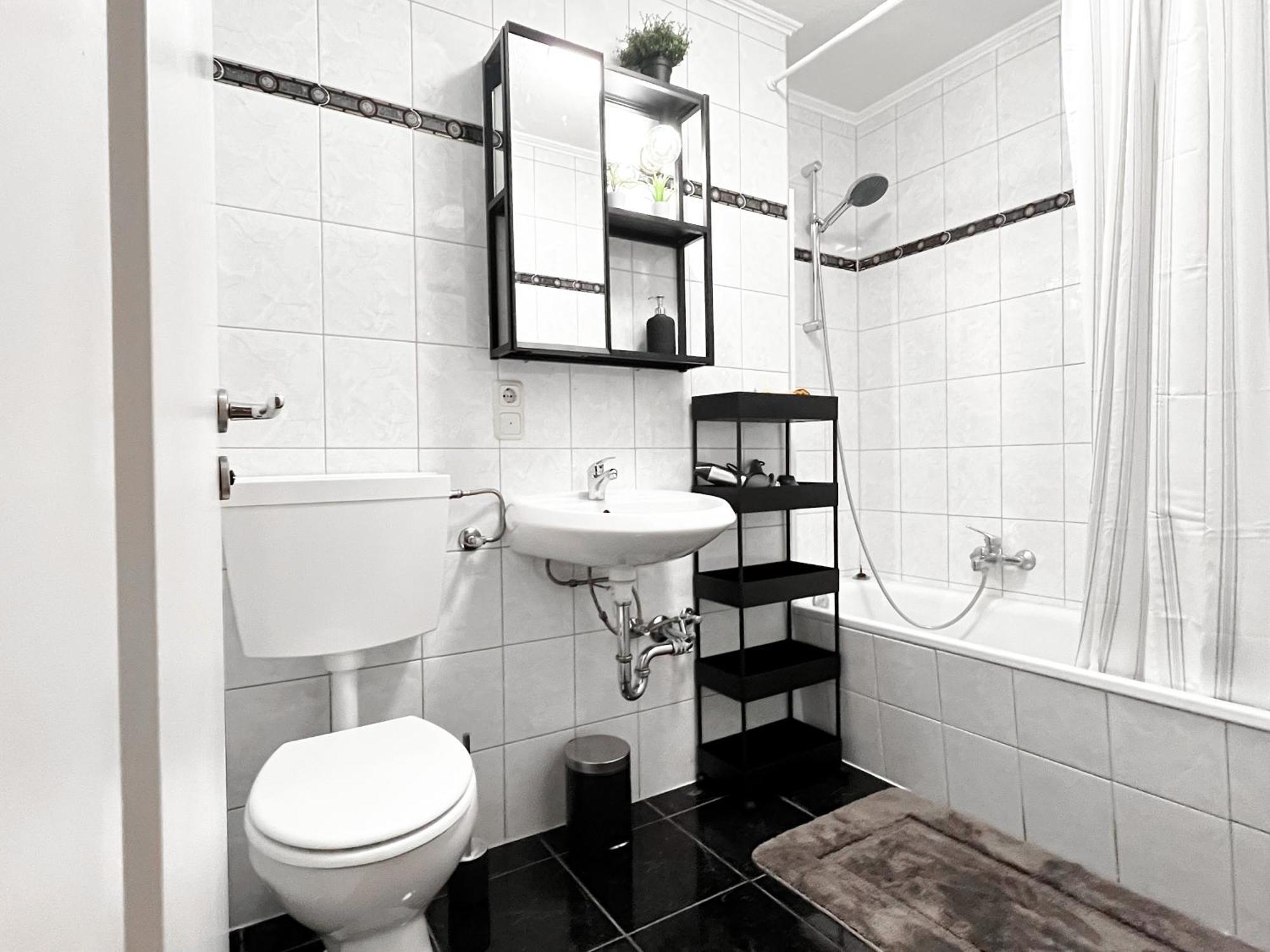 Lta Apartment In Unterschleissheim Bei Muenchen Екстериор снимка