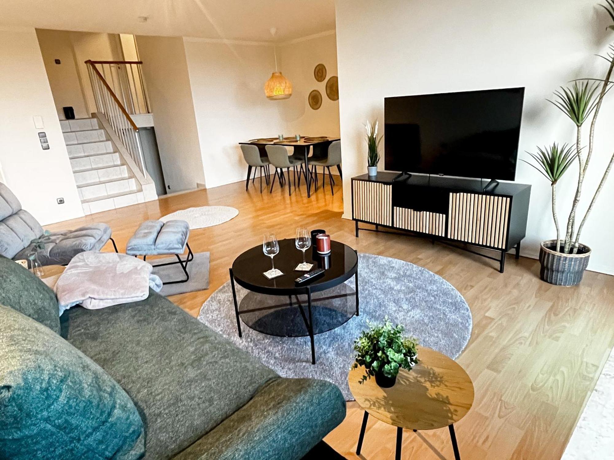 Lta Apartment In Unterschleissheim Bei Muenchen Екстериор снимка